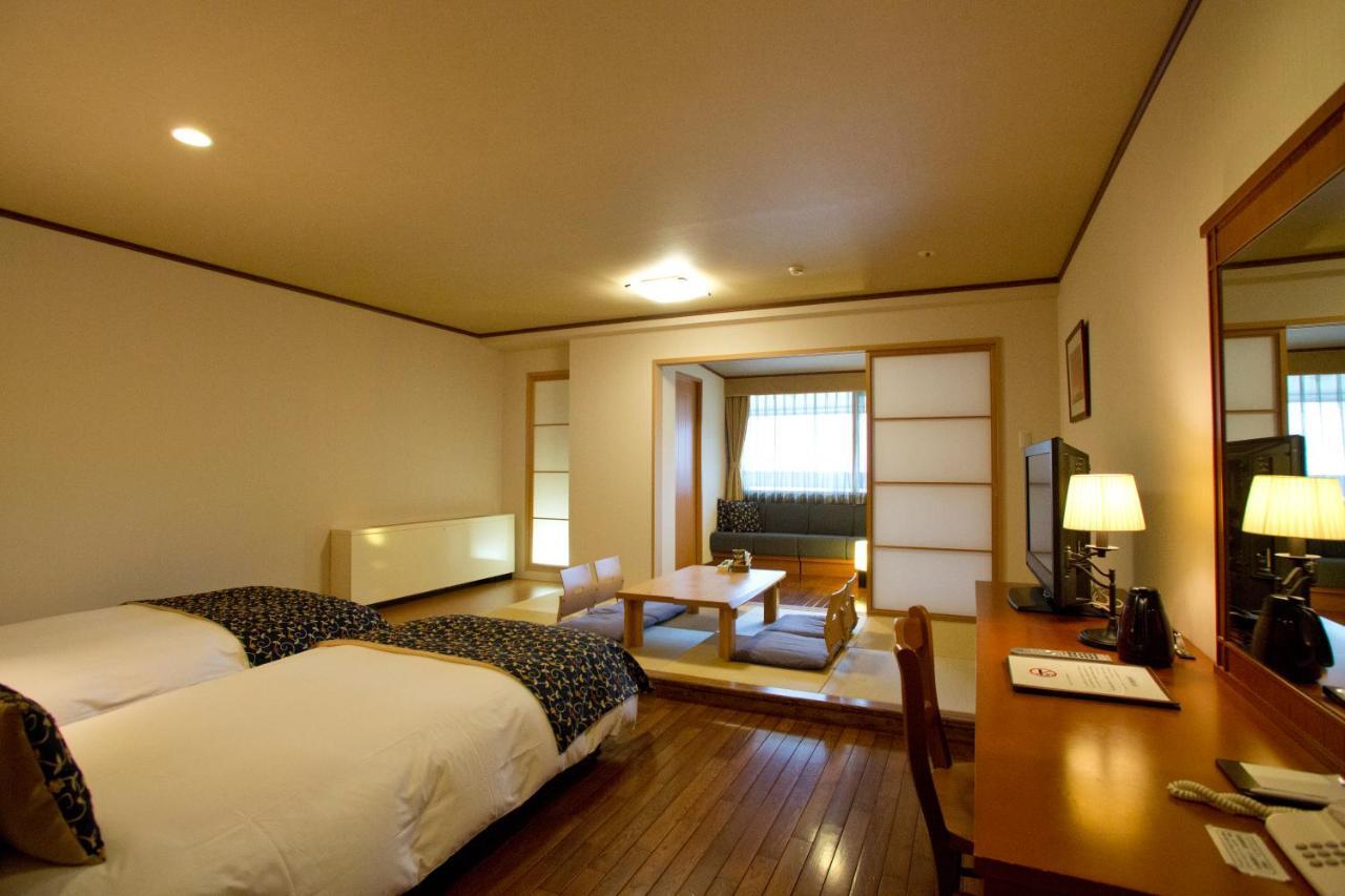 Asahidake Onsen Hotel Deer Valley Higashikawa Bagian luar foto